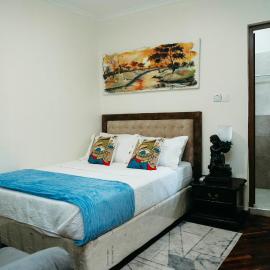 Ma-xels Home Couple's Suite