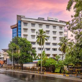 Sterling Darshan Guruvayur، فندق في غوروفايور