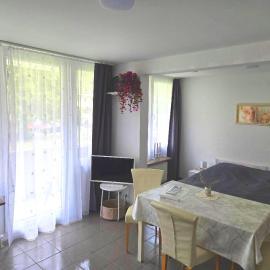 Ruhige Ferienwohnung, hotel v mestu Linden