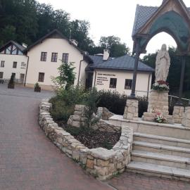 Dom Pielgrzyma KARMEL, Hotel in Krzeszowice