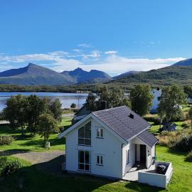 Wildlife Retreat Central Lofoten，博斯塔德的飯店