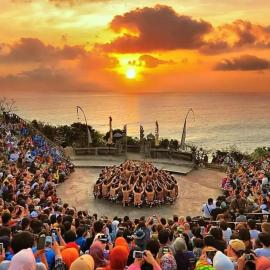 Tiket Kecak&Fire dance uluwatu session 1, hotel u gradu Uluvatu
