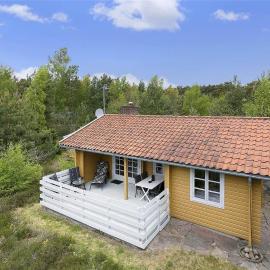 1576-Aakirkeby-Lyngvejen-33, hotel a Vester Sømarken