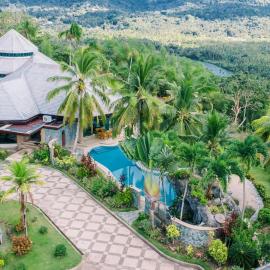 Sunrise House - a Tranquil Tropical Retreat