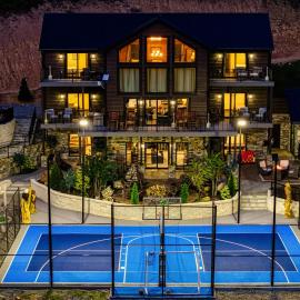 Alpine Splash - Luxury - Private indoor pool, theatergaming, large yard, Pond, Basketball court!!!