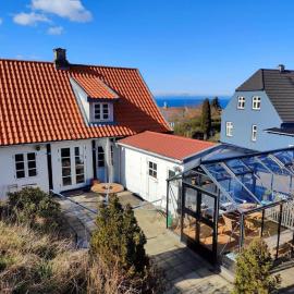 6736-Allinge-Thorkildsvej-8, hotel a Allinge