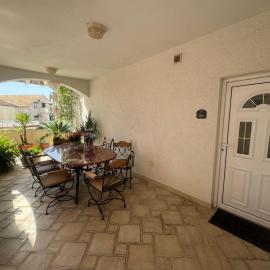 Slavica Apartments, hotel a Donja Lastva