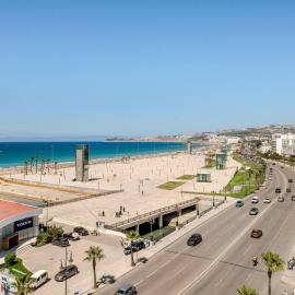 Sea View Luxury Apart,Telescope,Beach,Corniche, hotel in Tangier