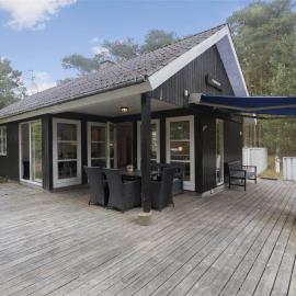 1404-Aakirkeby-Poserevaenget-31, hotel in Vester Sømarken