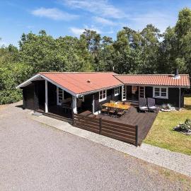 1611-Aakirkeby-Fyrrebakken-5, hotel v destinaci Vester Sømarken