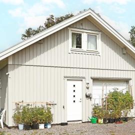 4 person holiday home in ONSALA-By Traum, hotel u gradu 'Onsala'