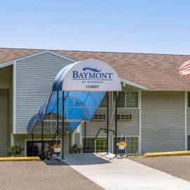Baymont by Wyndham Duluth Spirit Mountain, hotel di Duluth