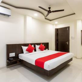 HOTEL O ADITYA REGENCY, hotel en Bhopal