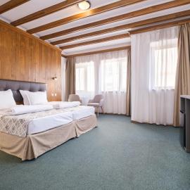 Aparthotel & Restaurant Razlog Spa Included, hotel en Razlog