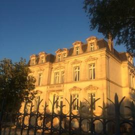 Chateau de Minargent، فندق في Aulnay
