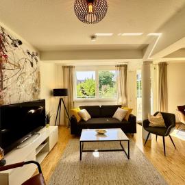 Gartenloft - Design Apartment an der Therme, hotell sihtkohas Bad Krozingen
