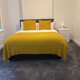 Lovely Room 3, hotel in Avonmouth