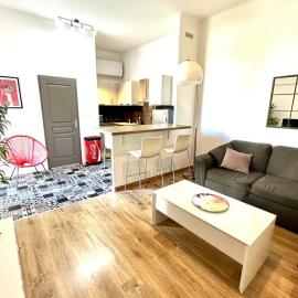 Spacious cocoon close to the beach