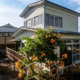 木の家ゲストハウス郡山別館, Hotel in Koriyama