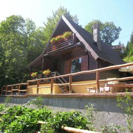 Alpine Getaway in Tuscany, hotel v destinaci Cutigliano