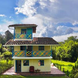 Casa de 7 habitaciones cerca al pueblo de Guatapé