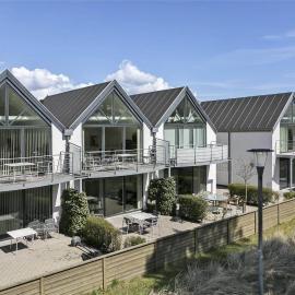 M13004-Vaeggerlose-Marielyst-Strandvej-63-K，博托比的飯店
