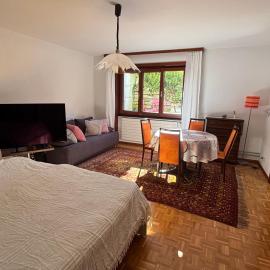 Les Biches, hotel din Corminboeuf