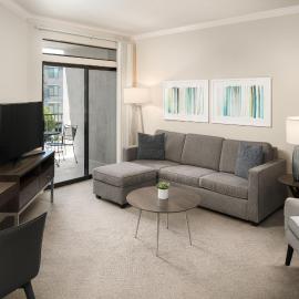 Viesnīca AVE Clifton - Furnished Apartment, Clifton NJ pilsētā Kliftona
