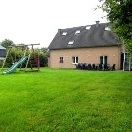 Holiday Home in Robertville with Sauna & Garden, hotel u gradu Robertvil