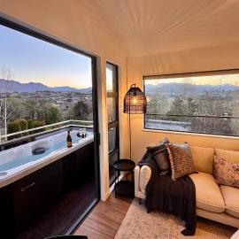 The Tuis Nest - Wanaka