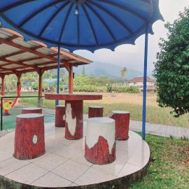 Aries Biru Hotel & Villa, hótel í Kopo 2