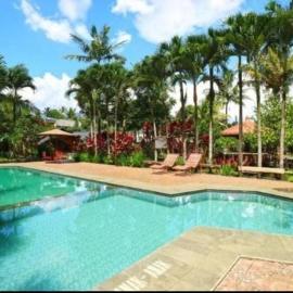 Aquarius Orange Hotel & Villa, מלון בצ'יסרואה