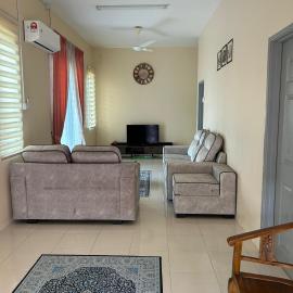 Singgah homestay, hotel a Gua Sai