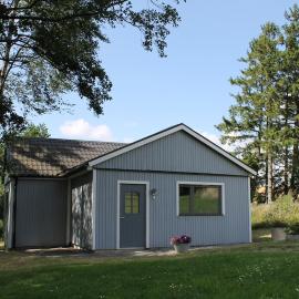Gäststuga på landsbyggden utanför L Alstad, hotel di Trelleborg