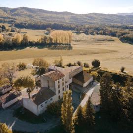 Domaine Paradis, hotel i Reillanne