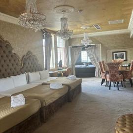 White Star Line Hotel