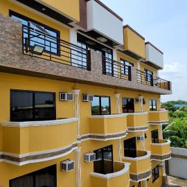 Sea Urchin Hotel near Hundred Islands: Lucap şehrinde bir otel