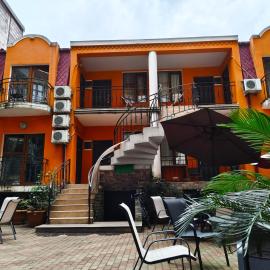 Hotel Lulu, hotel in Batumi