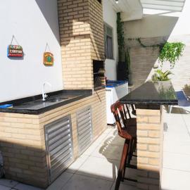 Cantinho Azul do Sol، فندق في Queimados