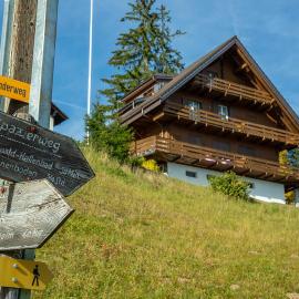 Chalet Ruedi - CharmingStay, hotell i Flumserberg