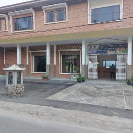 Gondang Sivali Hotel, hotel di Tomok