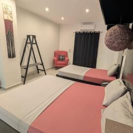 Hostify Hostel and Rooftop, hotel in Hurghada