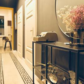 Alimena Retrò Rooms, hotel u gradu Kozenca