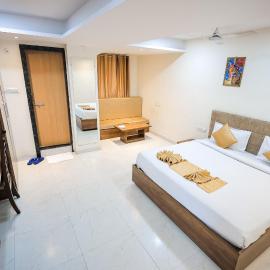 SoonStay Hotel Konark, hotel in Indore