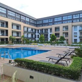 Lovely One Bedroom Apt at The Embassy Gardens with Fast Internet, Pool & Gym