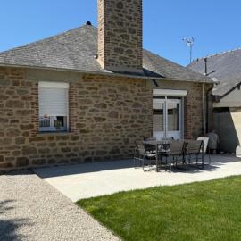 Maison entièrement rénovée, hotel u gradu Dinar