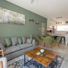 No 19 at 1 on York - luxury townhouse