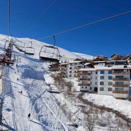 Family Ski Getaway Ski In and Out La Parva