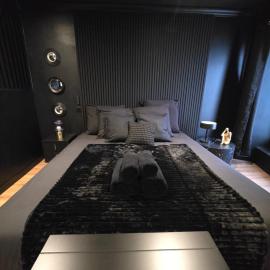 Infinityroom I Secret suite I Love room I Angouleme, hotel in Angoulême