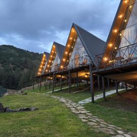 Space Trip Hotel, hotel a Artavaz